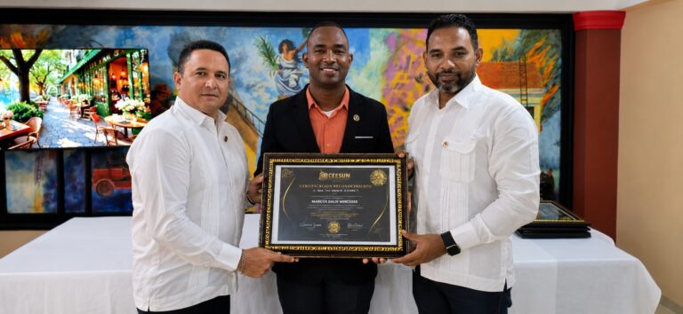 La Cámara de Comercio Empresarial de Santo Domingo Norte -CCESDN- da la bienvenida a José Francisco Vargas Muñoz y a Jofravamu Enterprise SRL como nuevos miembros de la institución